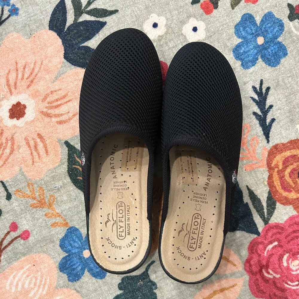 Fly Flot Slip-On Comfort Shoes – Black, Size 8